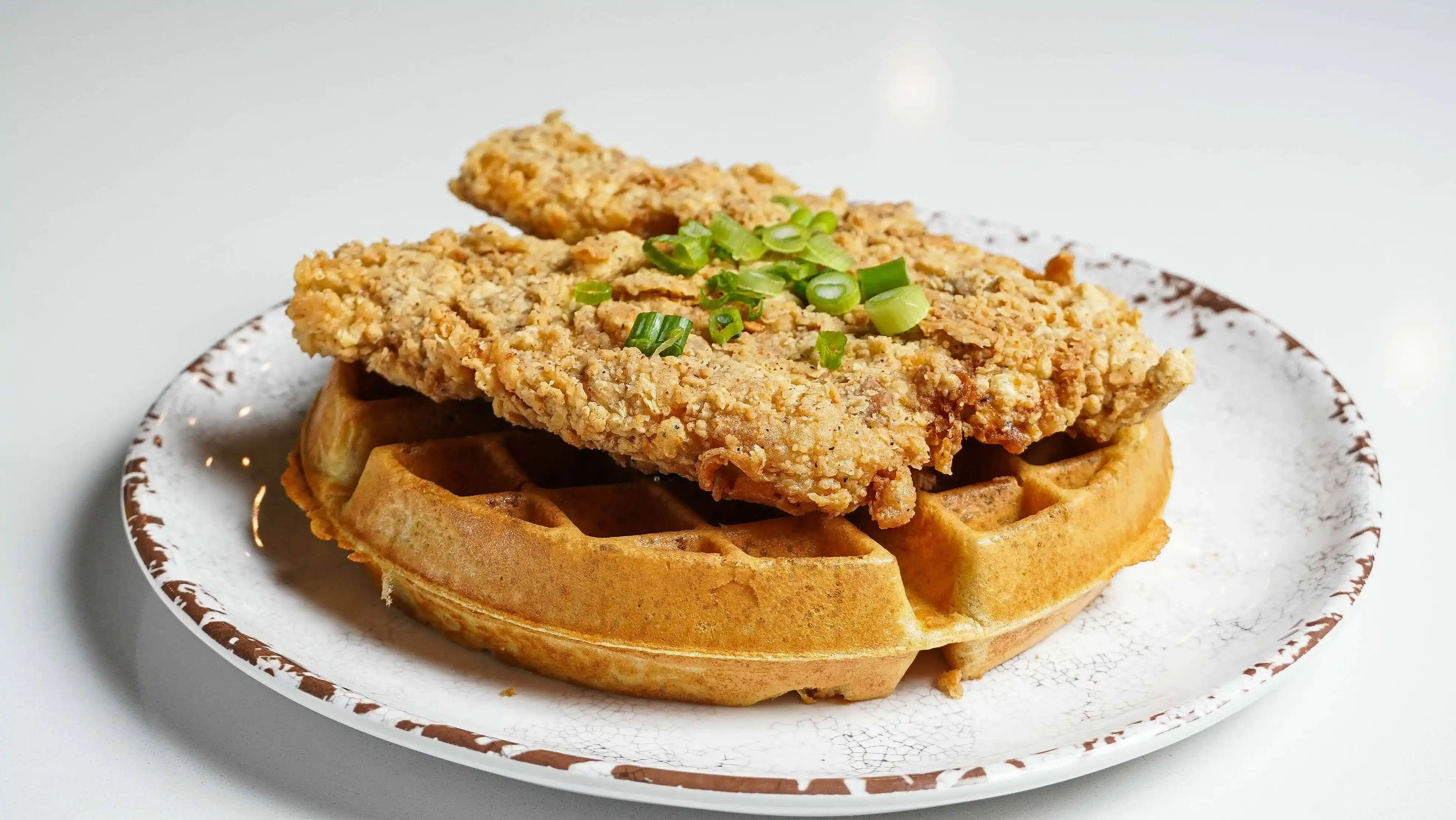 Diner-Style Chicken & Waffles